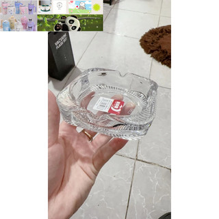 Gạt tàn thủy tinh dày dặn