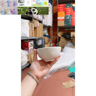 Bát sứ trắng dày dặn ăn cơm