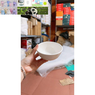 Bát sứ trắng dày dặn ăn cơm