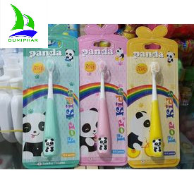 Bàn chải đánh răng Panda cho bé 2-8 tuổi