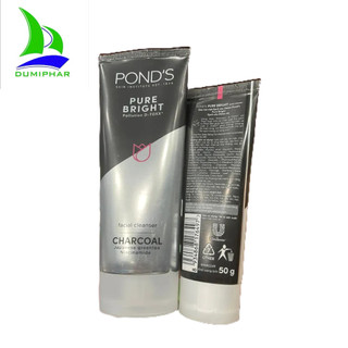 Sữa Rửa Mặt Pond's 100g than hoạt tính và trà xanh