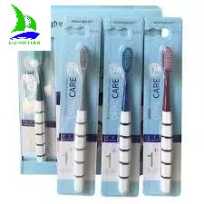Bàn chải đánh răng Adongfresh trắng