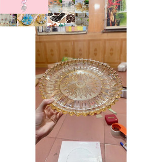 khay tròn vàng thủy tinh úp cốc 30cm