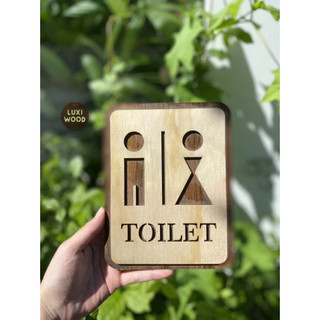 Bảng gỗ Toilet mẫu 15