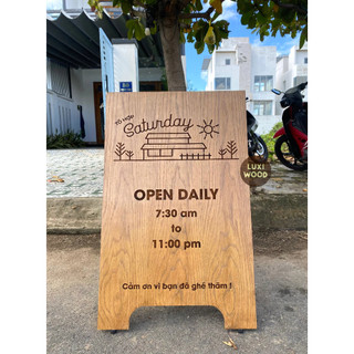Standee gỗ 2 mặt decor - Luxi Decor