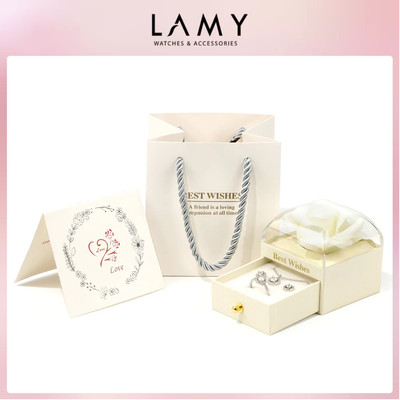 Set quà tặng hộp đựng trang sức LAMY Square Box With White Rose Pattern - Màu trắng 7002