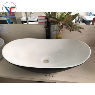 LAVABO DẠNG THỎI MÀU ĐEN TRẮNG
