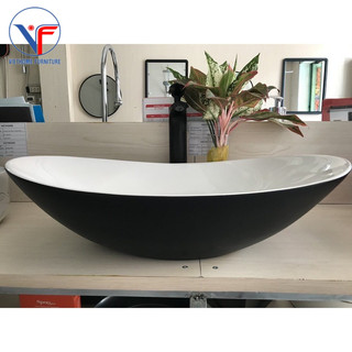LAVABO DẠNG THỎI MÀU ĐEN TRẮNG