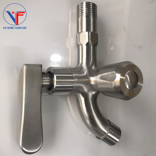 Vòi sen lạnh gắn tường inox 304