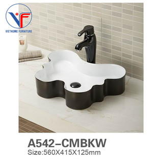 Lavabo đặt bàn đá hình bướm lạ mắt