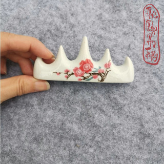 ( CÓ GÁC GỖ ) GÁC BÚT SỨ HOA ĐÀO