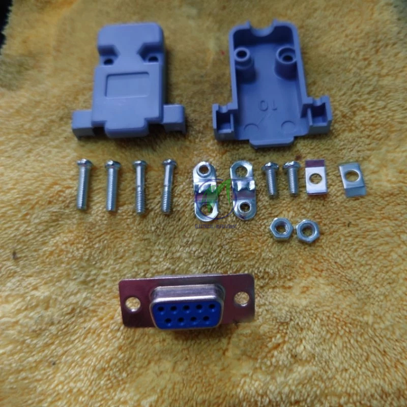 Cổng DP9 loại hàn dây có vỏ nhựa bảo vệ dùng làm đầu kết nối cáp màn hình HMI