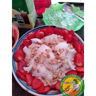 2 BỊCH ĐẬU PHỘNG RANG VÀNG ĂN KÈM DỪA SÁP