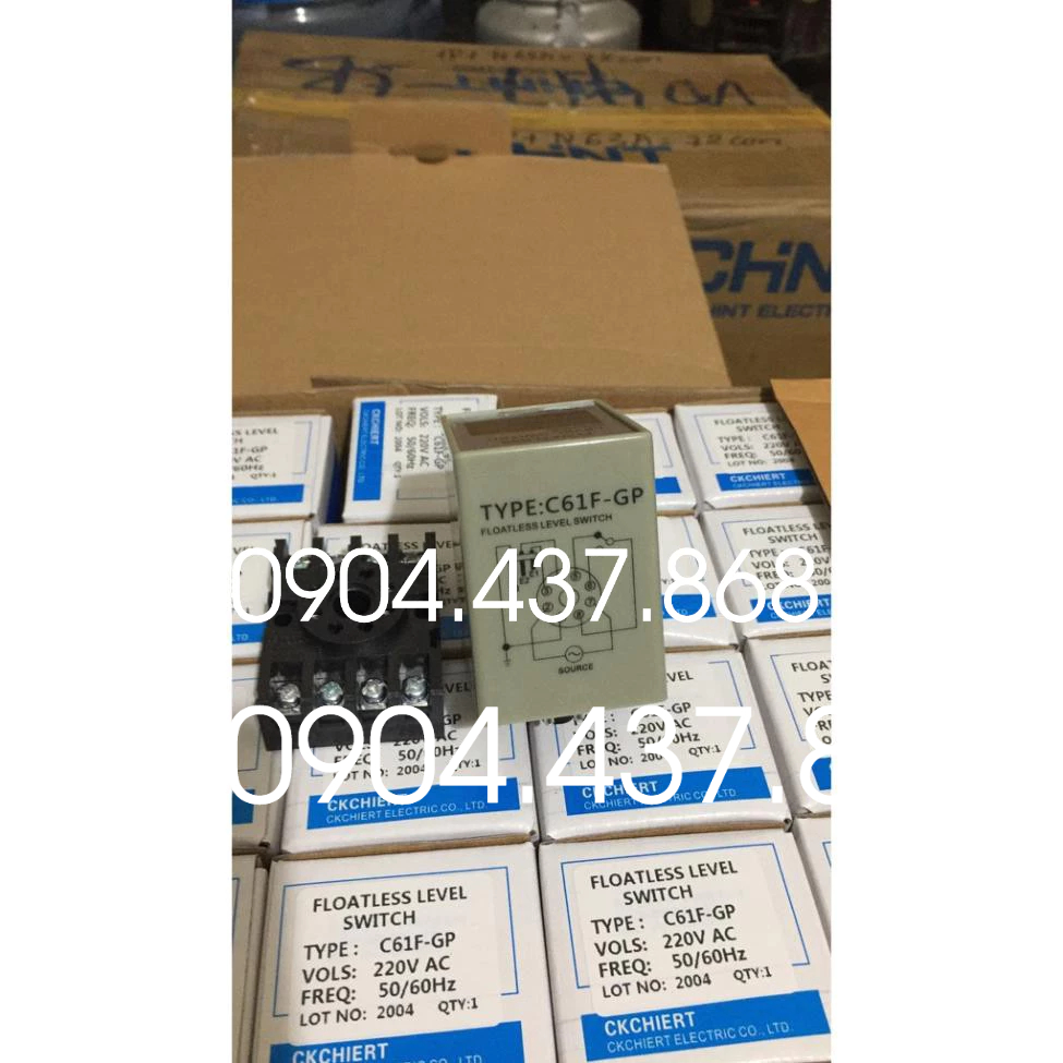 Rơ le mức nước relay mực nước CKC C61F-GP .