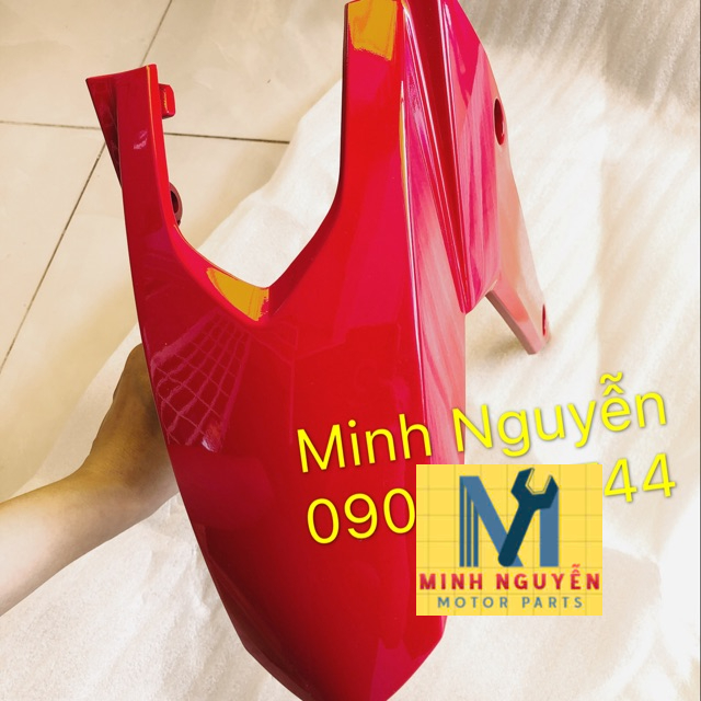 Dè trước sonic màu đỏ