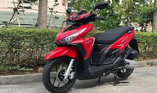 Tem click 125i đời 2017 màu đỏ