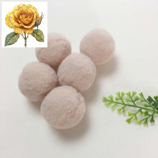 Ba cục bông len tròn màu kem - 3cm
