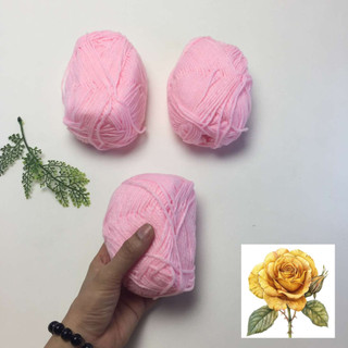 Len sợi đan móc màu hồng