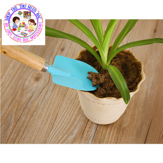 THCS - Bộ dụng cụ làm vườn cho bé
