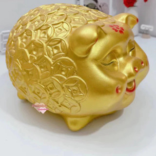 Heo/Lợn đất Heo híp cười đồng xu vàng gold ĐẠI khủng lồ phong thuỷ tài lộc tiết kiệm tiền(C27xD30xR22)|Tiemheosoda