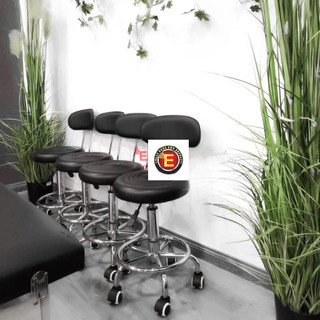 Ghế Xoay Spa Tựa Lưng Ghế Spa Đệm Múi Nâng Hạ Xoay 360 Thẩm Mỹ Viện Phun Xăm cung cấp bởi Elly Đặng