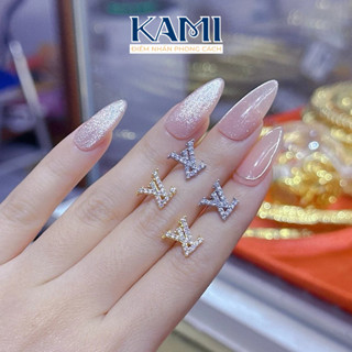 Bông tai V.L mini 1 hàng đá Kami trang sức sỉ