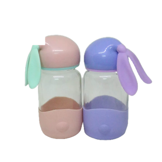 BÌnh nước thủy tinh con thỏ dể thương 300ml