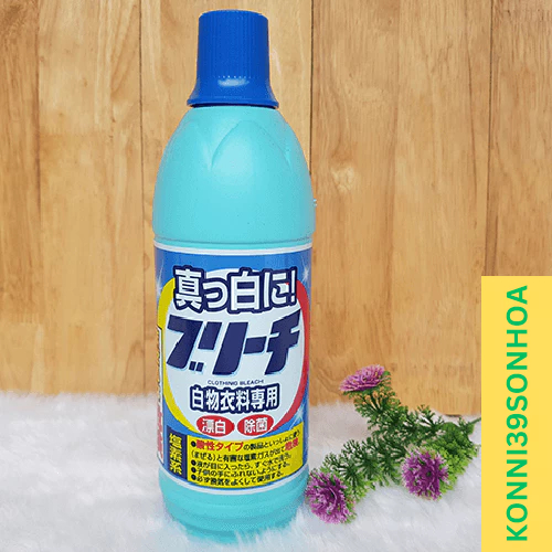 Nước t trắng quần áo Rocket 600ml