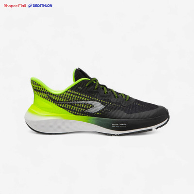 Giày chạy bộ trẻ em DECATHLON K500 Fast đen/vàng mã 8735592