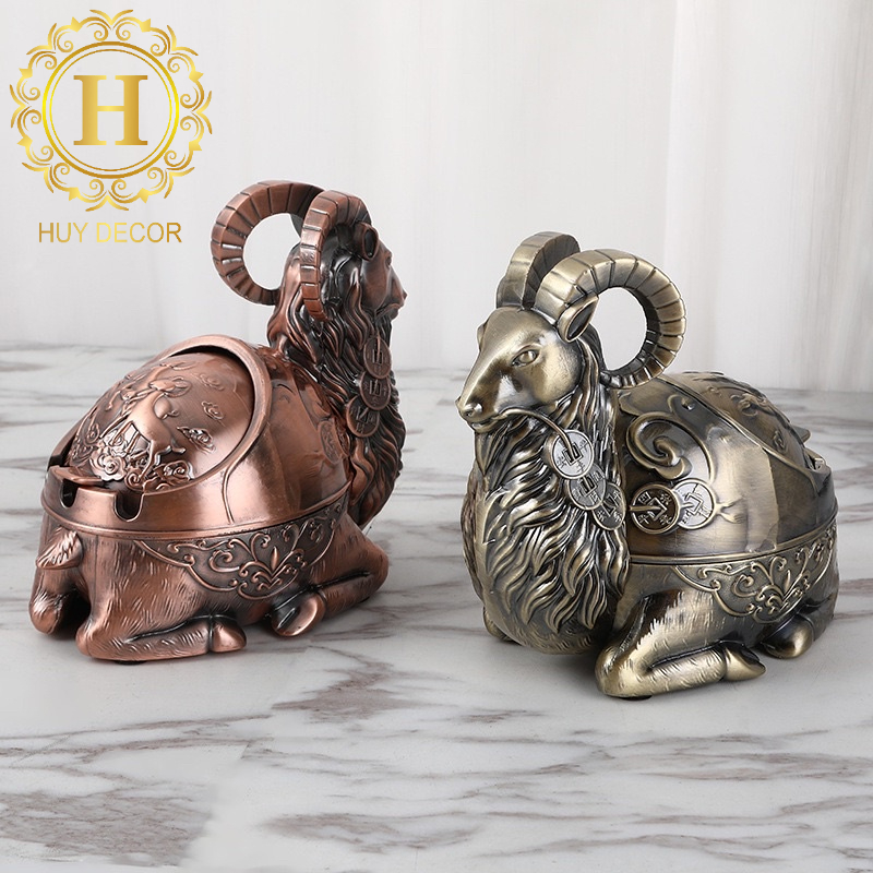 Gạt tàn trang trí dê dài, phong thuỷ hình con dê trang Huydecor