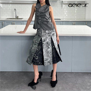 chân váy lửng aeie jr. SCENE SKIRT — chân váy xếp ly 2 màu, lưng váy mid-rise
