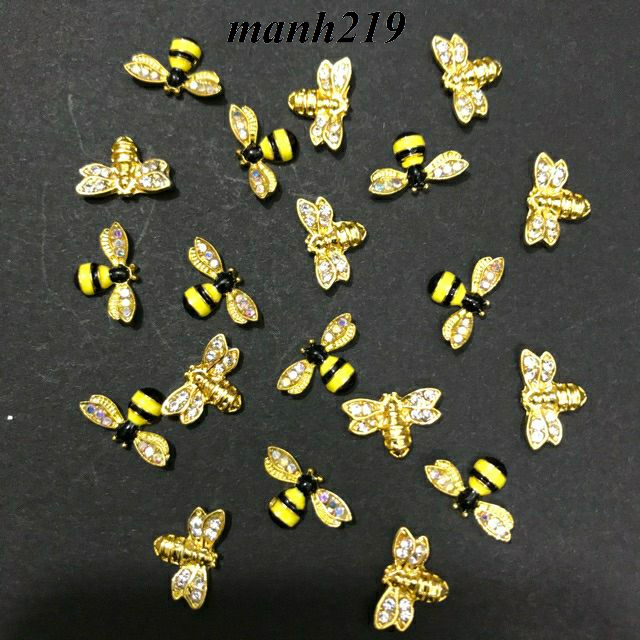Charm ong gắn đá móng tay nail