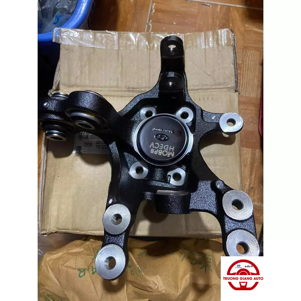 Trụ lái sau/ Ngõng moay ơ sau Avante 2008 - 2012, I30 2008