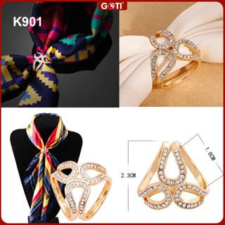 GOTI - Nút Thắt Khăn Quàng Cổ Lụa Khuy Khóa Cài Khăn Choàng Cổ Lụa Hình 3 Vòng Màu Vàng Chữ C Thanh Lịch K901