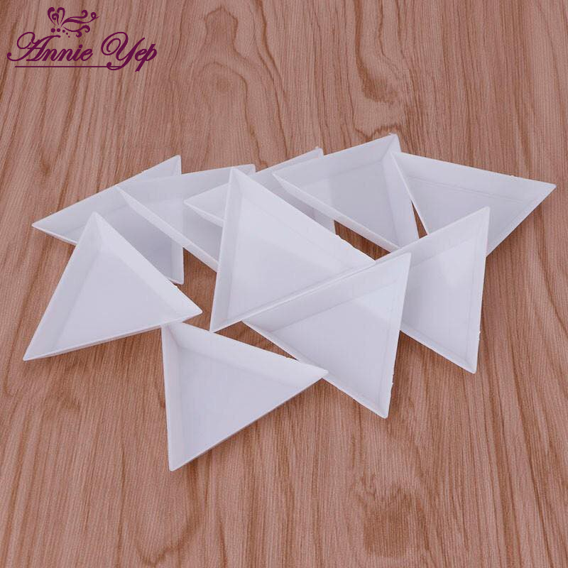 KHAY TAM GIÁC ĐỰNG ĐÁ - PHỤ KIỆN TRANG TRÍ NAIL