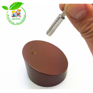 Giáo cụ Montessori - đất và nước