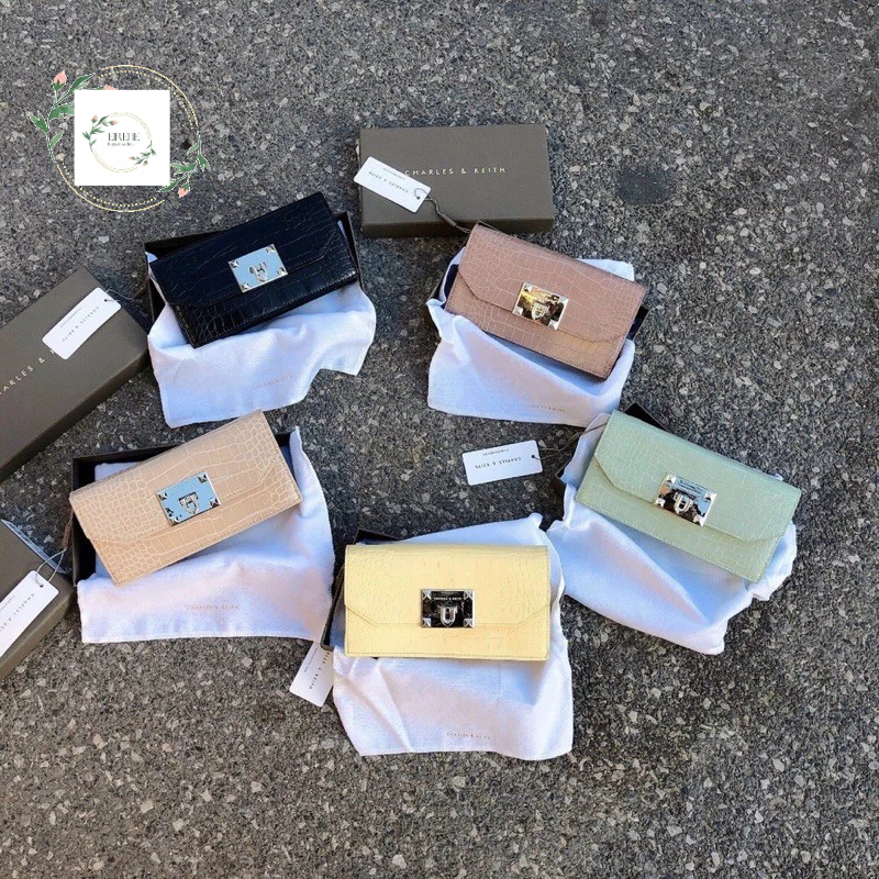 Ví dài size 20cm Full box, tag mác và dây đeo chéo