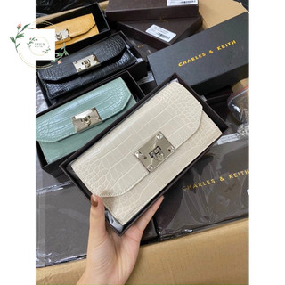 Ví dài size 20cm Full box, tag mác và dây đeo chéo