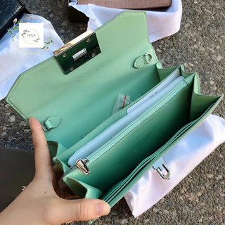Ví dài size 20cm Full box, tag mác và dây đeo chéo