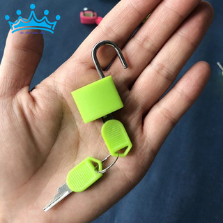 Bộ 8 khóa màu kèm chìa