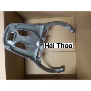 Tay dắt cảng sau SH ý Honda (81200KTF980ZA)
