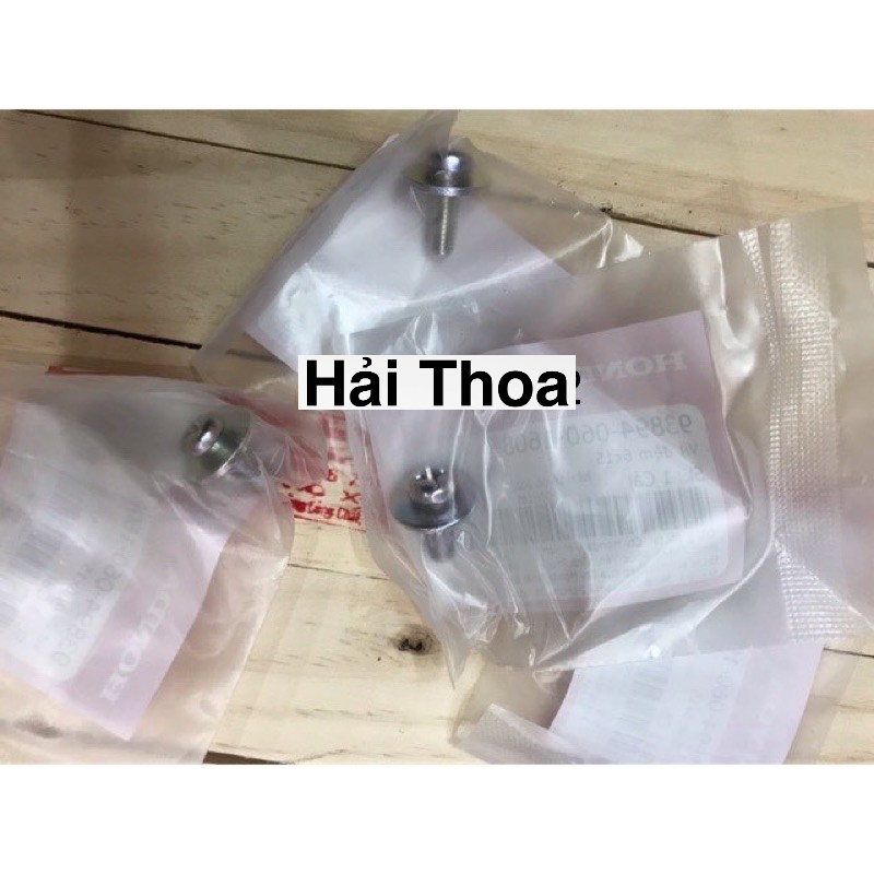 Vít Hãm ốp yếm wave nhỏ (1 chi tiết ) 938940601608