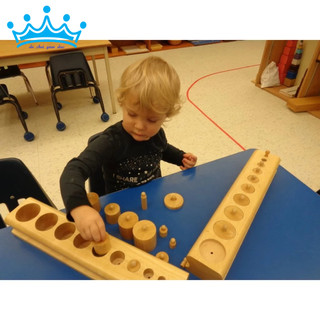 Trụ có núm Montessori - Cylinder blocks