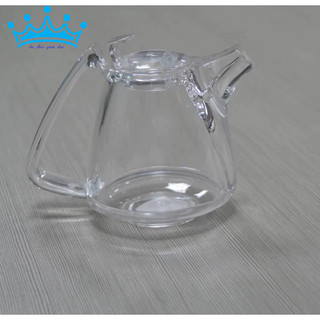 Bình rót có nắp bằng nhựa mica