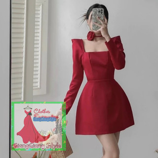 VÁY TAPTA ĐỎ XÒE TAY DÀI PHỐI DÂY HOA RỜI 291123