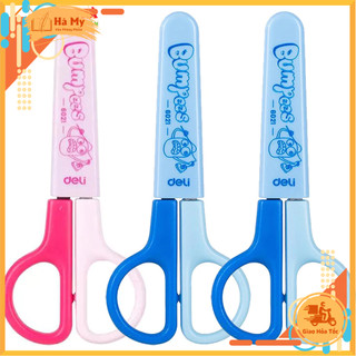 Kéo học sinh Deli 121mm E6021 có nắp đậy tiện lợi
