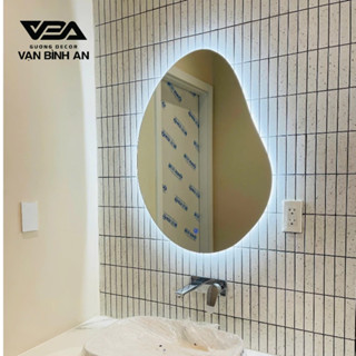 Gương Bỉ AGC Nhập Khẩu Treo Nhà Tắm Trang Điểm Cảm Ứng Đèn Led Cao Cấp 5mm - Vạn Bình An