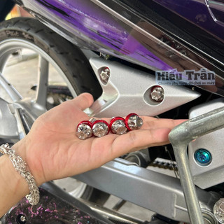  Bộ 4 ốc Salaya gắn gác chân xe Exciter  Winner  Satria  Sonic tặng long đền đỏ 