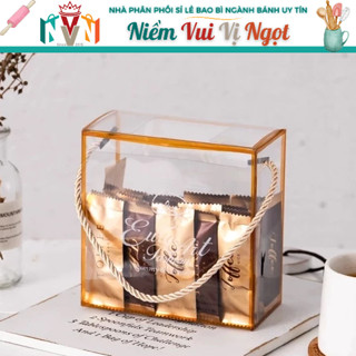 10 Hộp Nhựa Quai Xách, Hộp Mica đựng Bánh Kẹo Tết (14*14*7cm) ~ Cupcake Vàng
