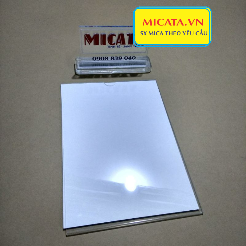 KỆ MICA A4 DÁN TƯỜNG DỌC 21X30CM 0K